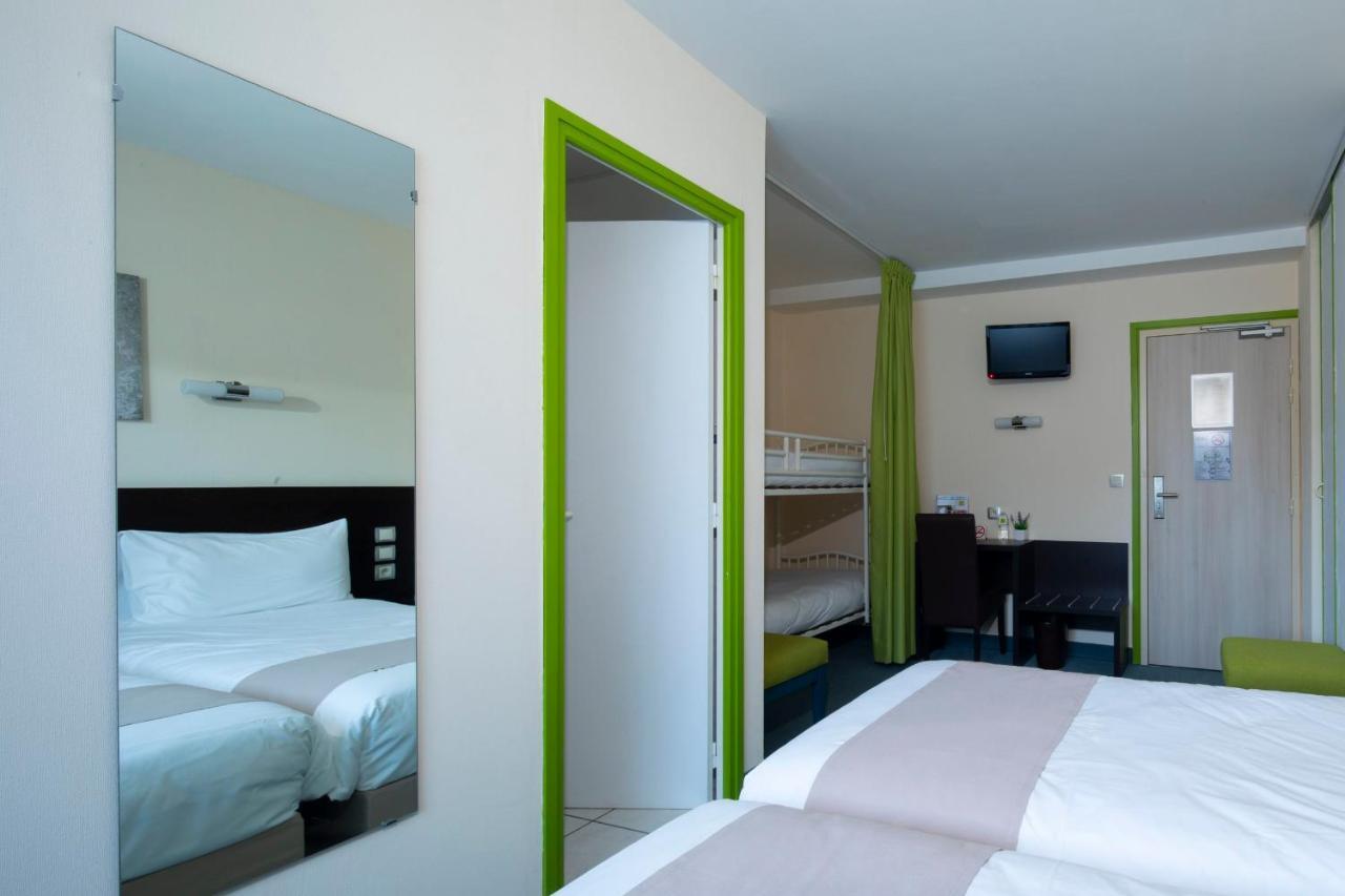 Saint-Geniez-dʼOlt Logis Hotel Restaurant De France מראה חיצוני תמונה